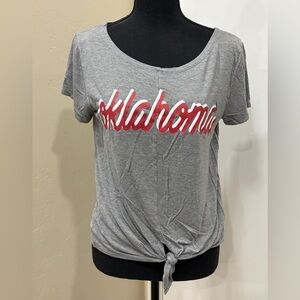 Gray Knot-Front Short Sleeve Tee with Red Oklahoma Script